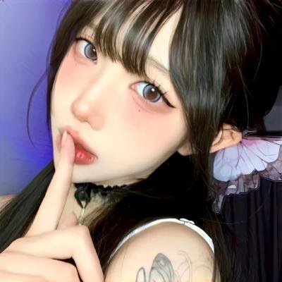 绿野红鸾